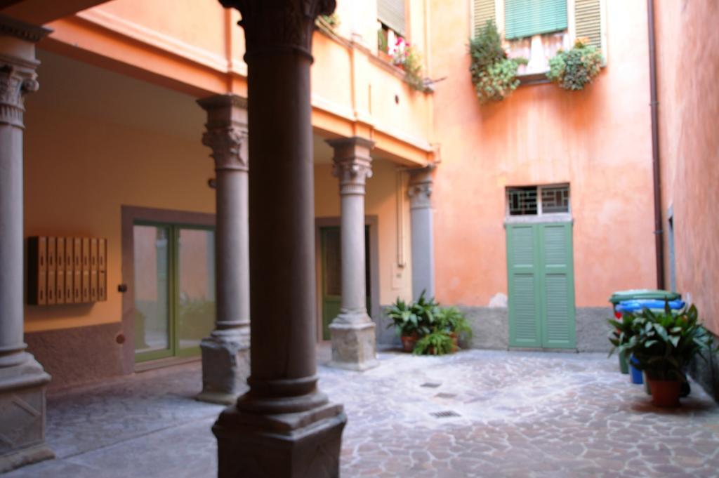 La Rosa Scarlatta Daire Bergamo Dış mekan fotoğraf